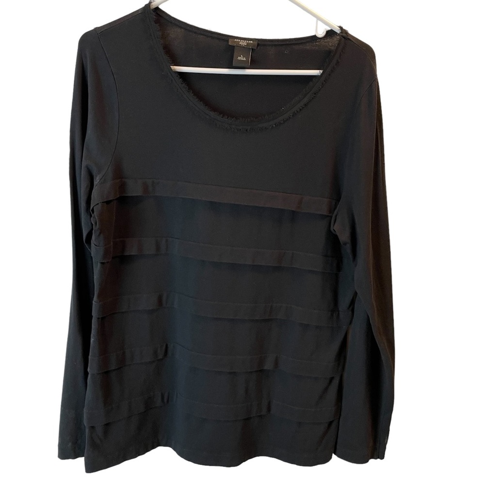 Ann Taylor Long Sleeved Shirt in Black, Tiered Women’s Size Petite Large